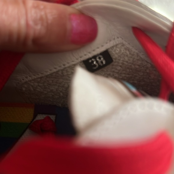 P448 John Pride rainbow white leather sneakers shoe red purple yellow size 38 - Picture 12 of 12